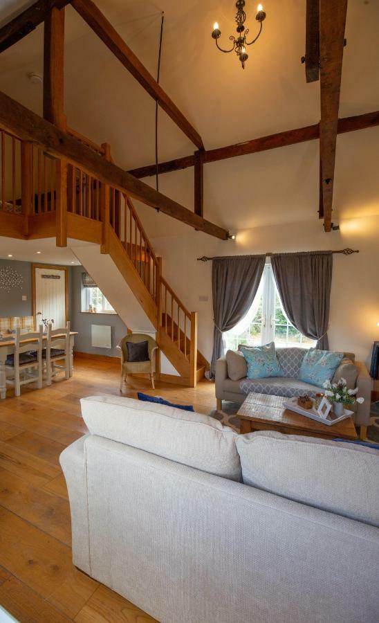 Cherry Orchard Lodge Бат Екстериор снимка